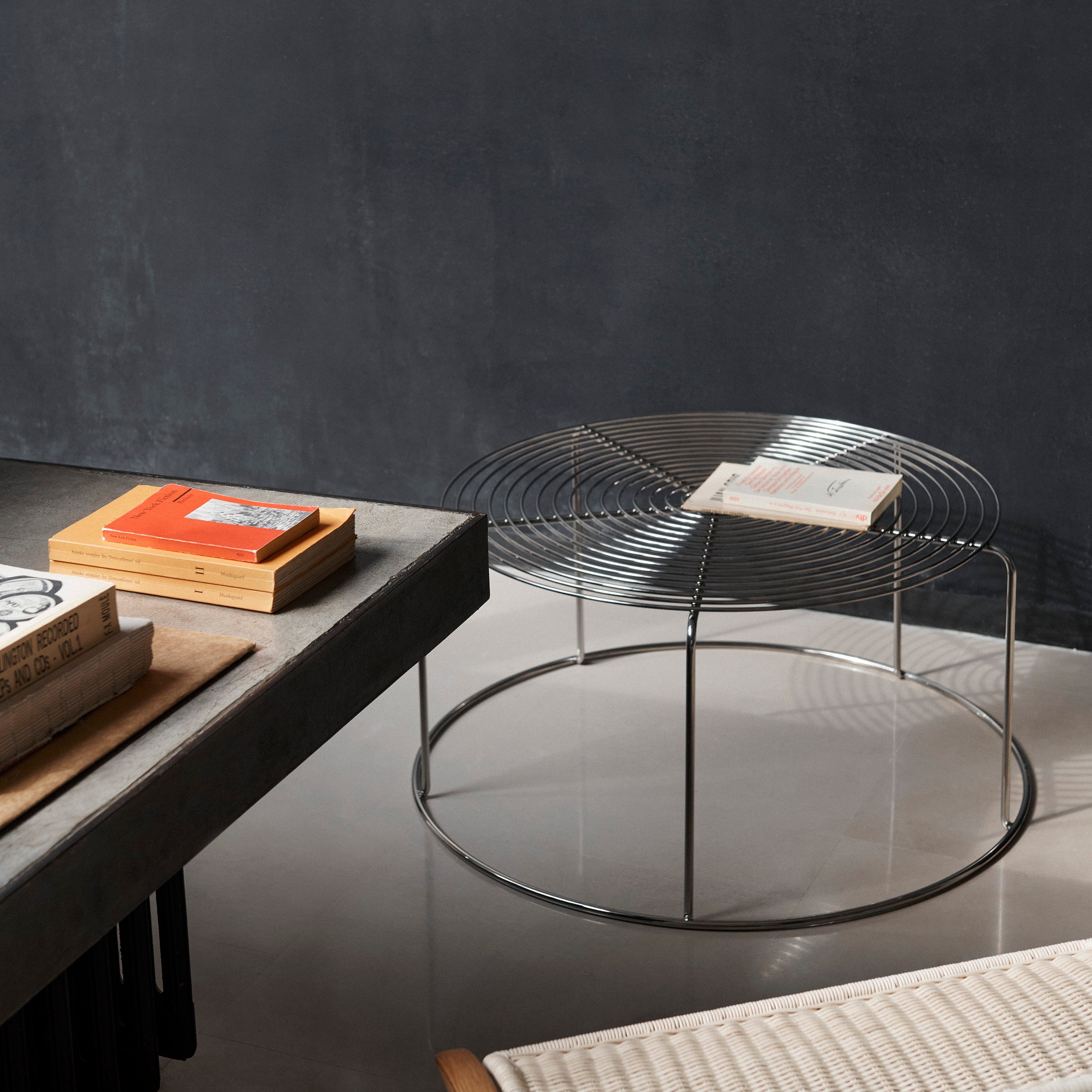 Wire Coffee Table: VP17 + LS
