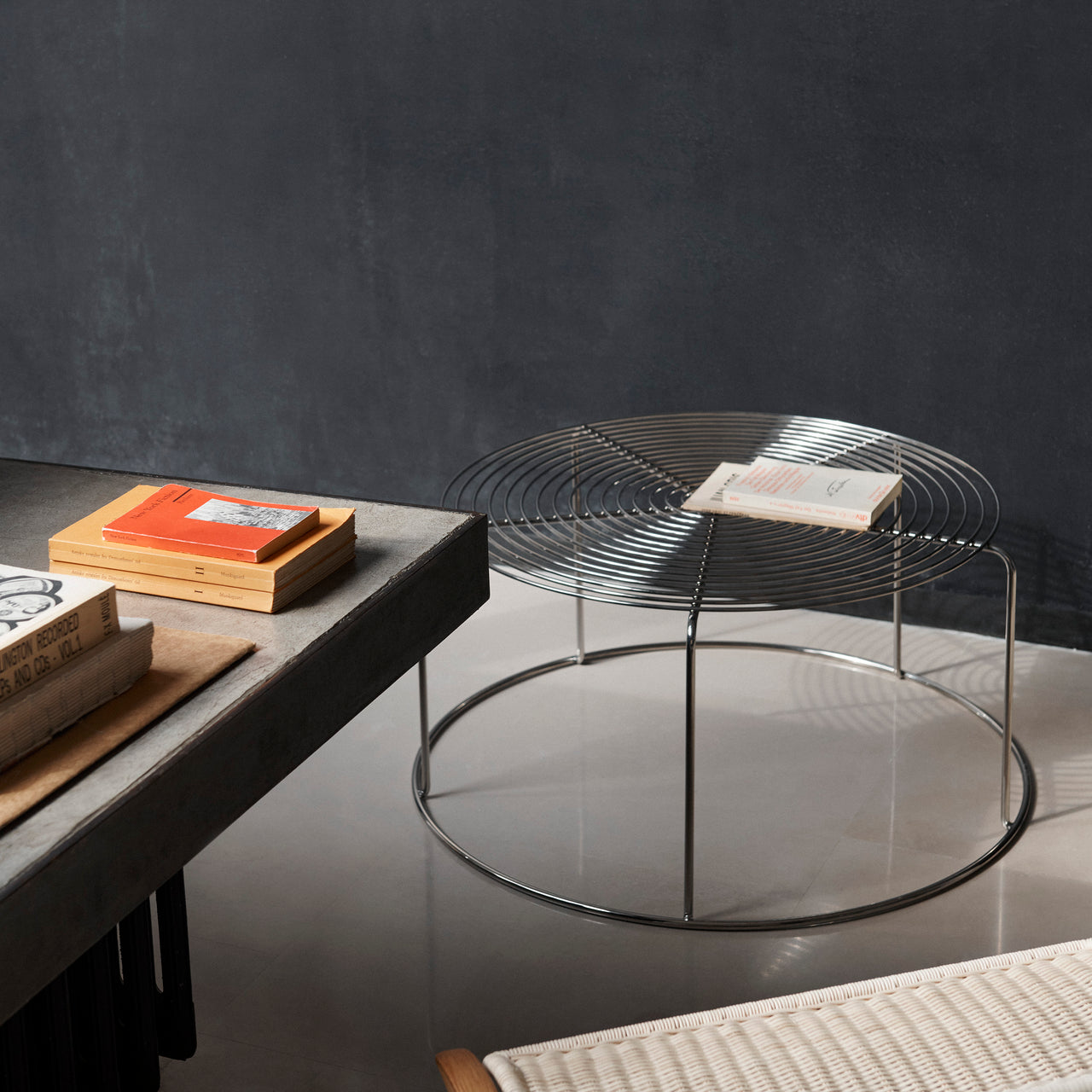 Wire Coffee Table: VP17 + LS
