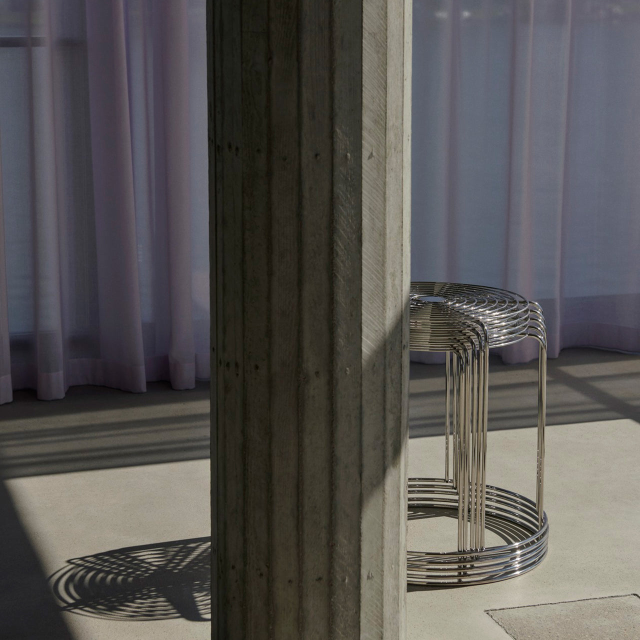 Wire Stool: VP11 + LS