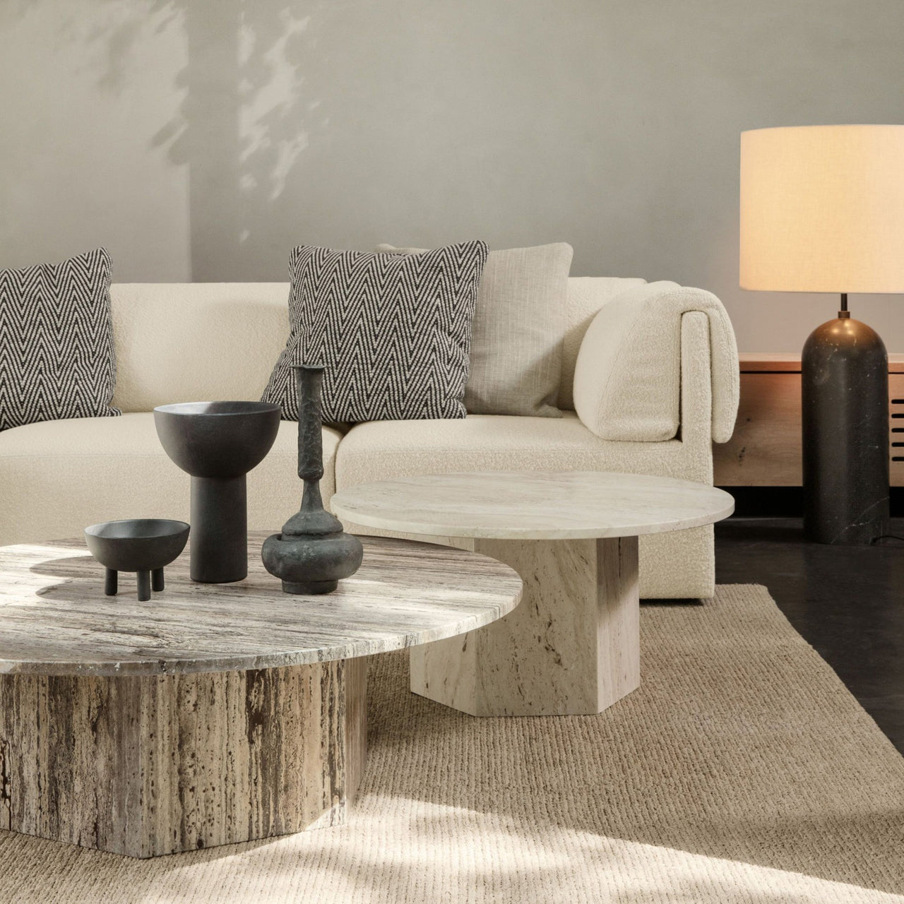 Wonder Sofa: 3 Seater with Armrest + LS