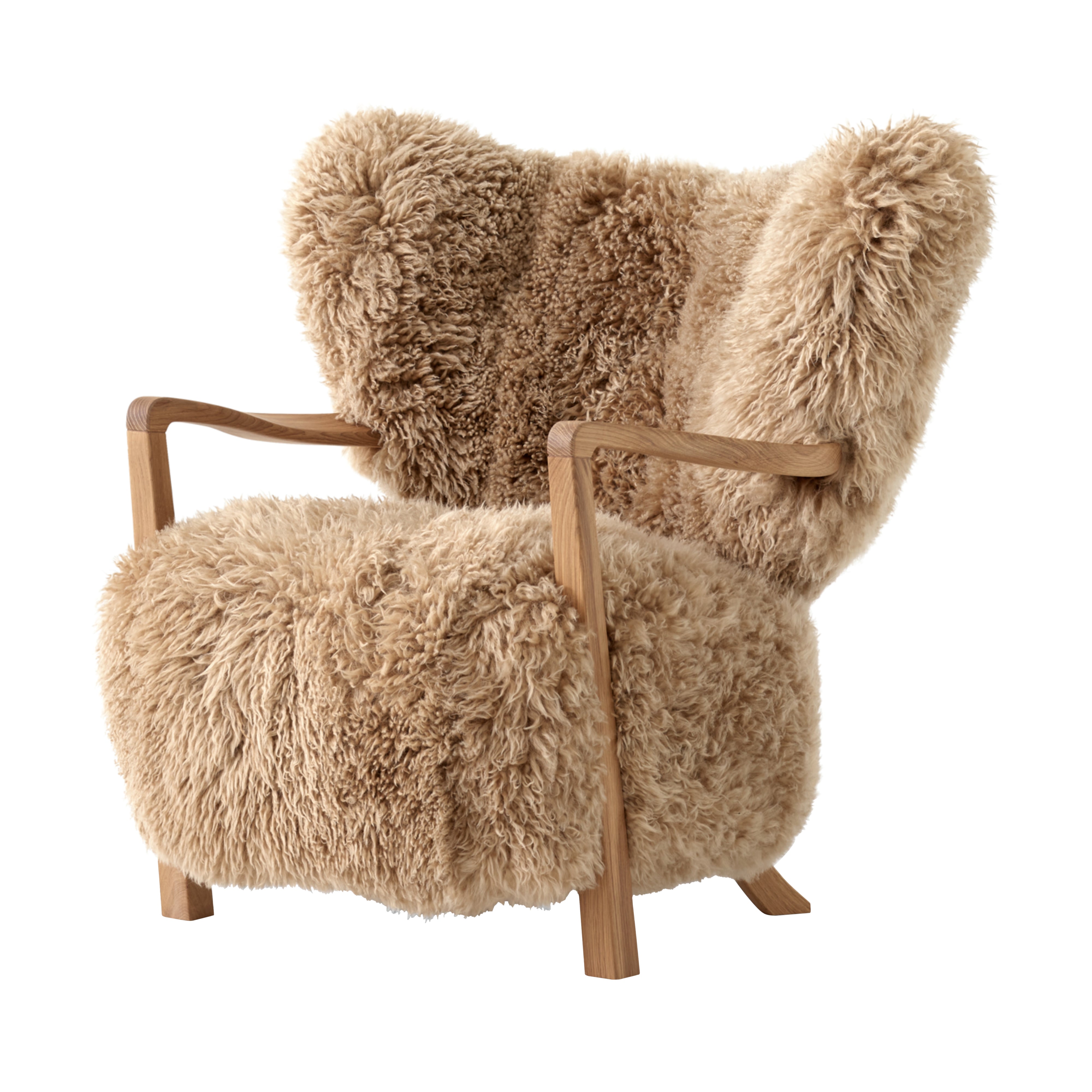 Wulff Lounge Chair: ATD2 + Oak + Sheepskin Honey