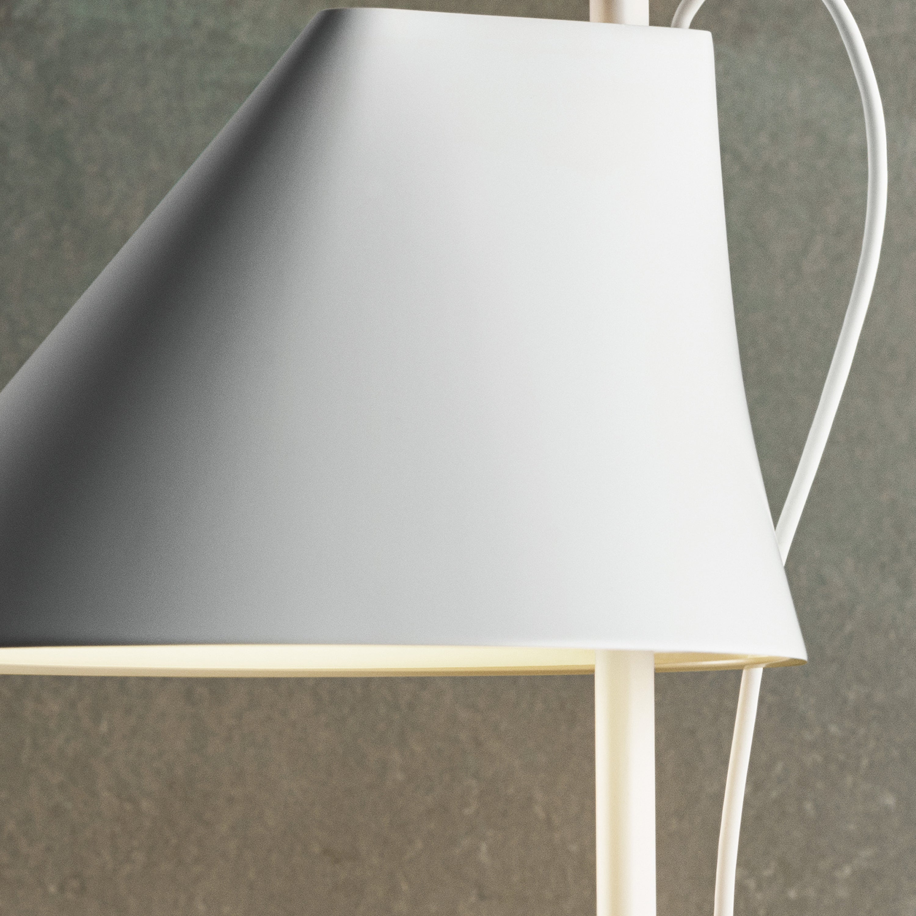 Yuh Table Lamp