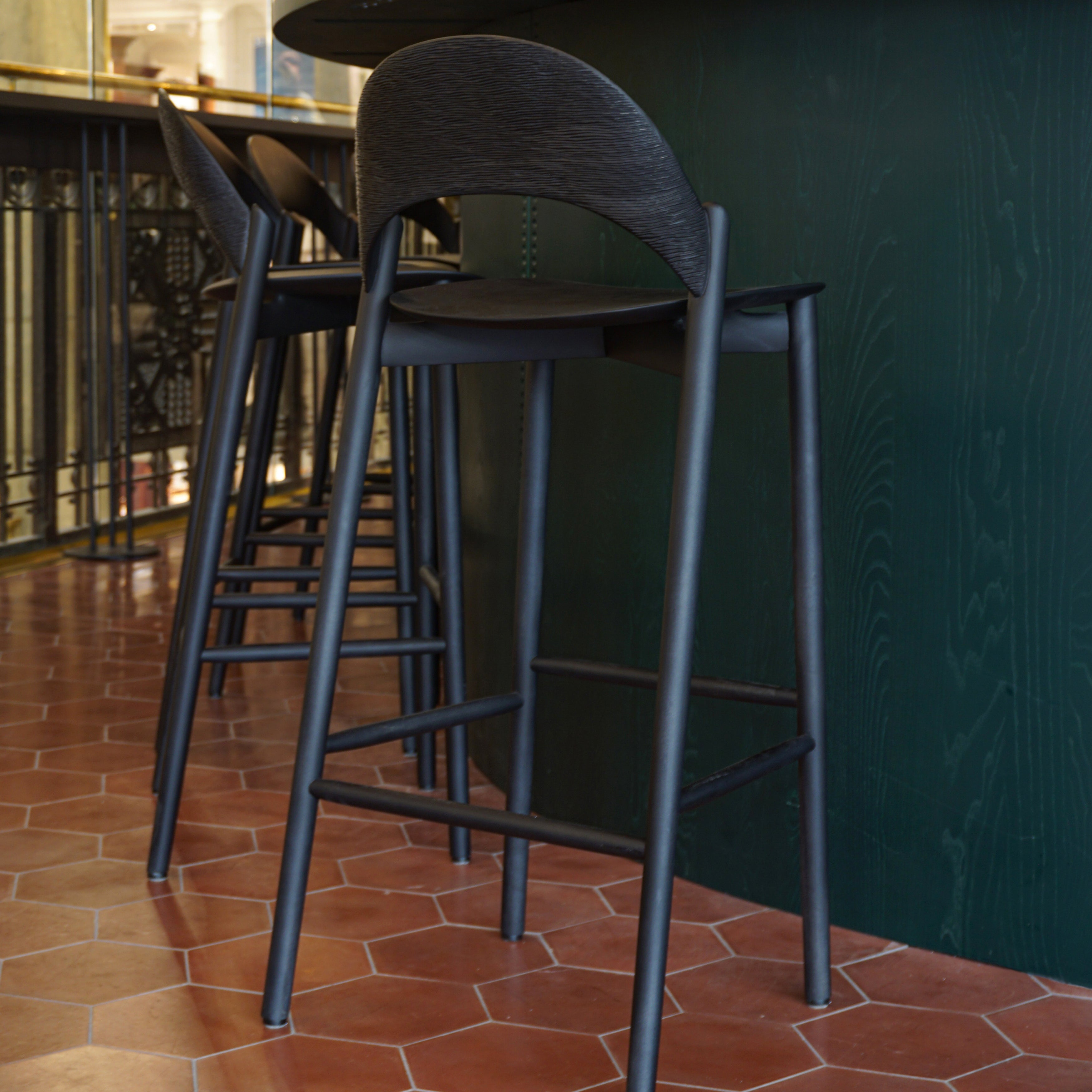 Sana Bar + Counter Stool