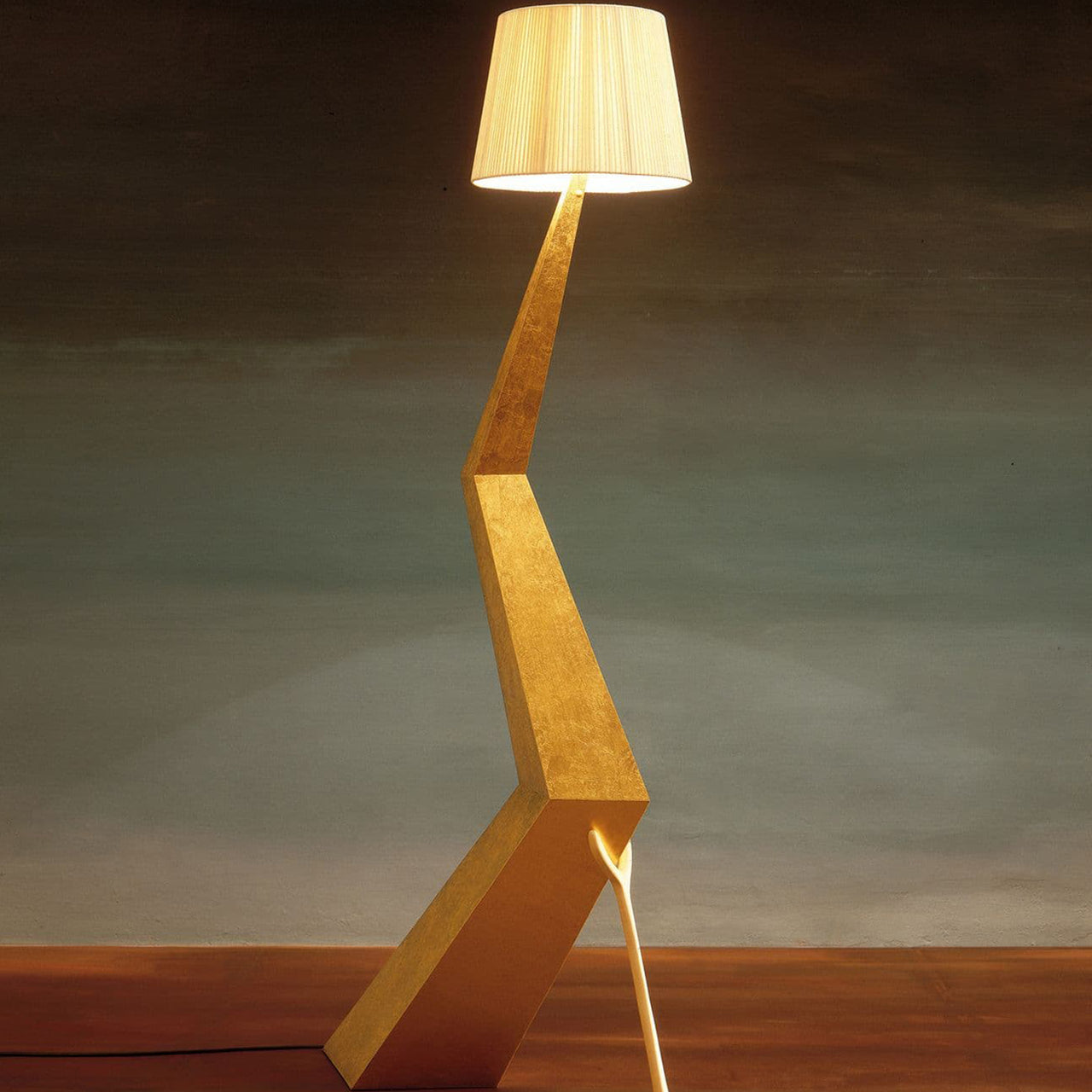 Bracelli Sculpture Floor Lamp