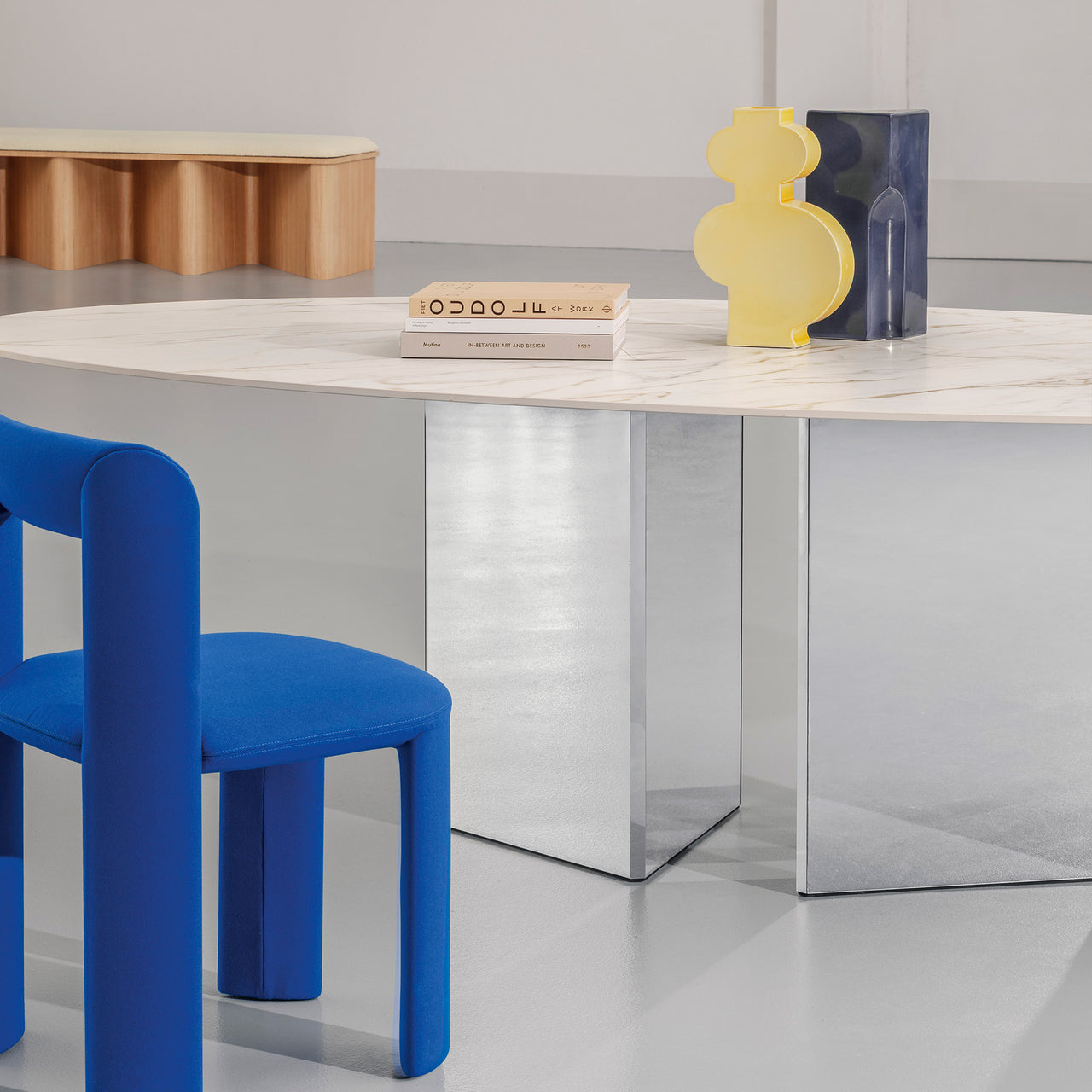 Albio Dining Table: Oval Stone Top