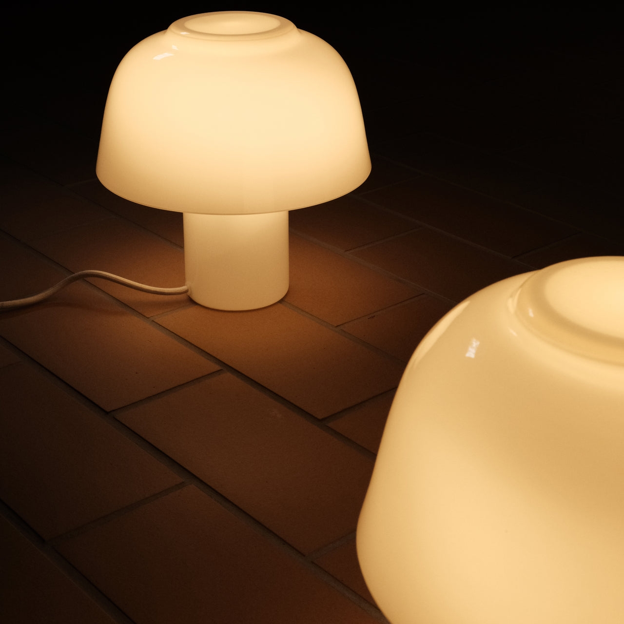 Yuki Table Lamp