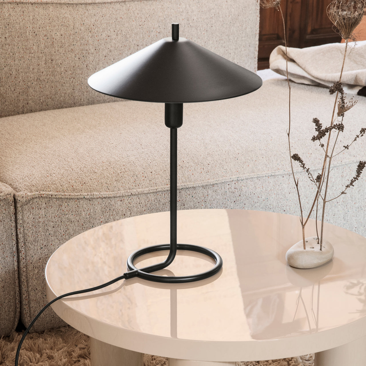 Filo Table Lamp