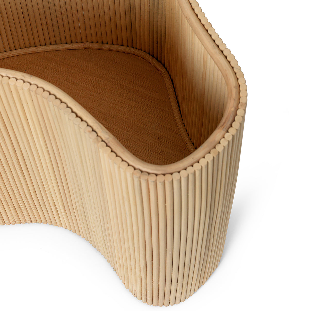 Isola Storage Table