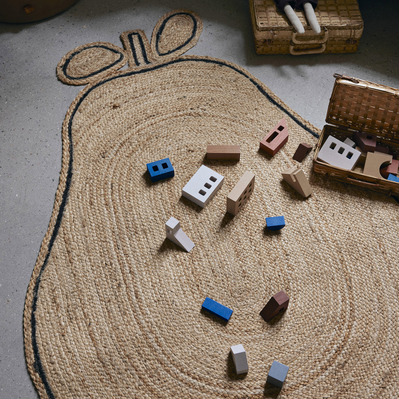 Pear Braided Jute Rug