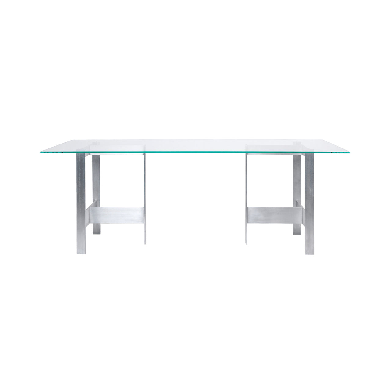 Lager Dining Table