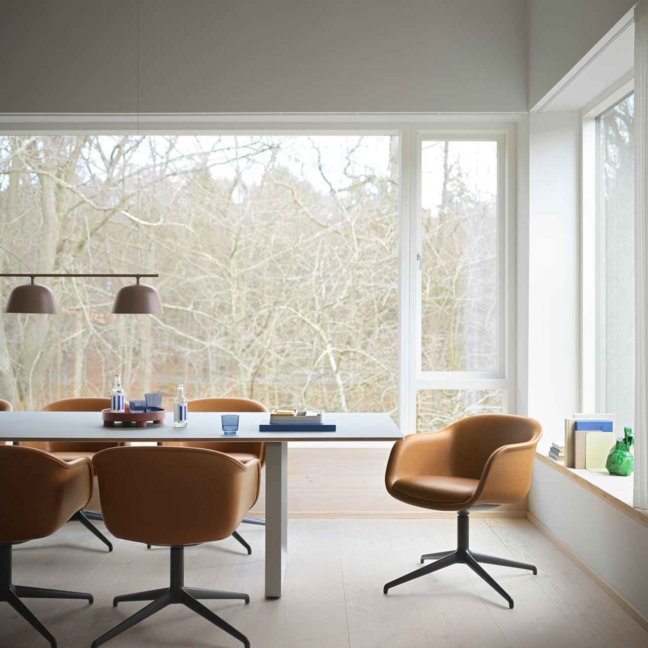 Base High Table: 190