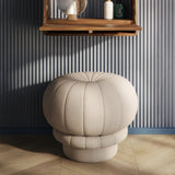 Claudie Pouf