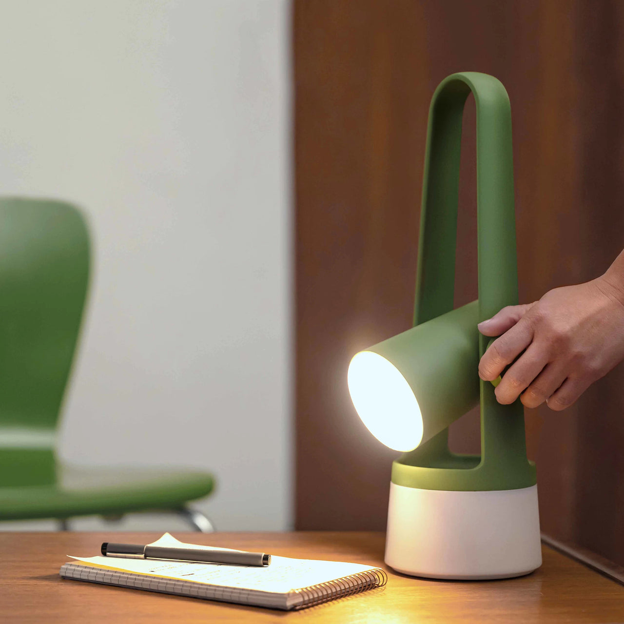 Aim Table Light