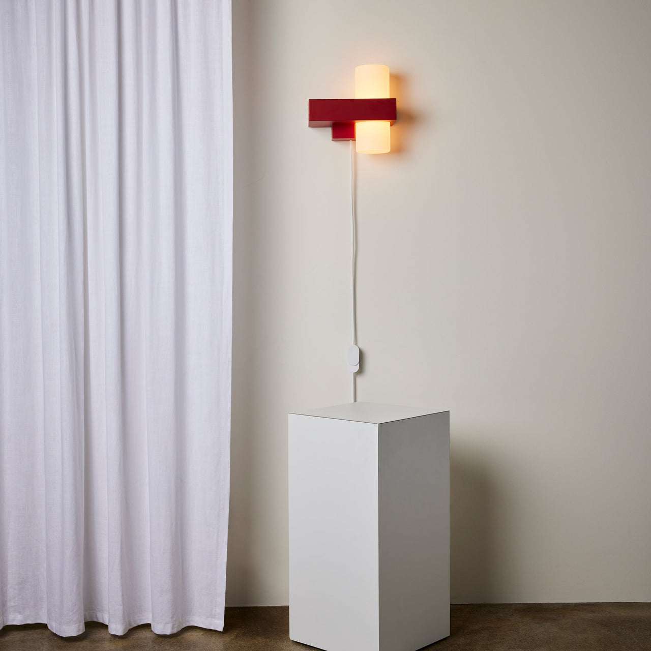 Figra Wall Light