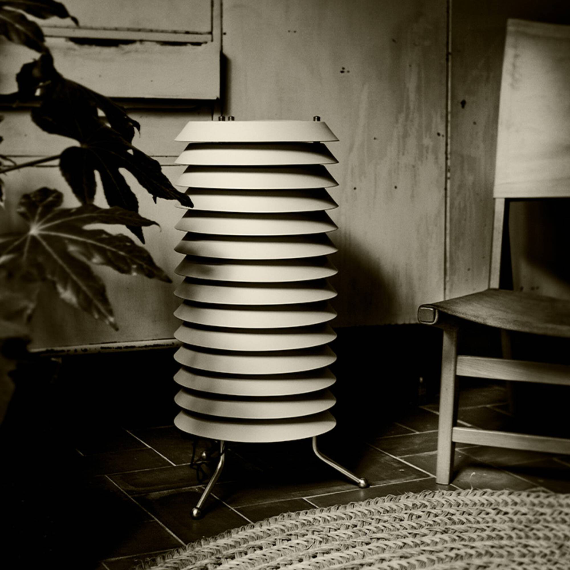 Maija Floor Lamp: Quick Ship