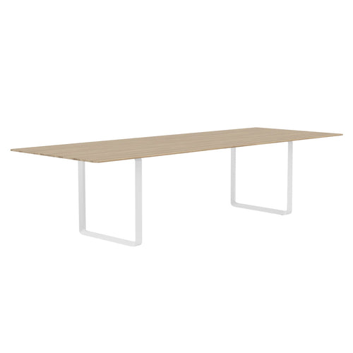 70/70 Table: Oak + Extra Large - 116.1