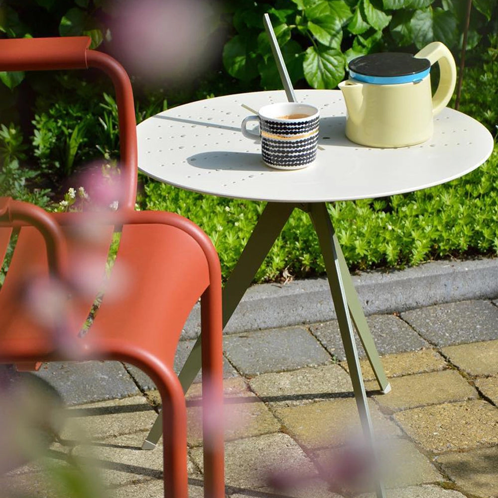 Sundial Table