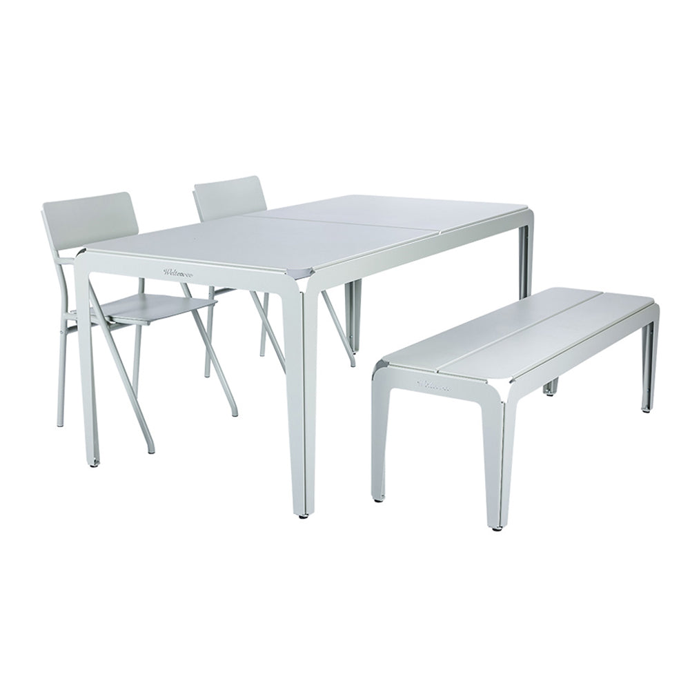 Bended Table: Outdoor