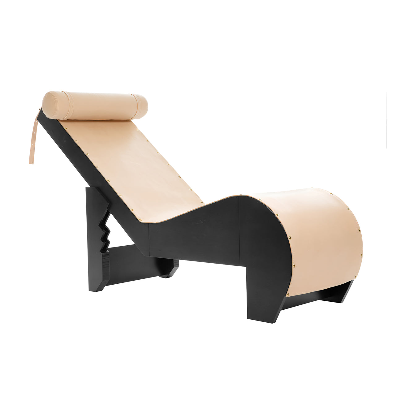 Vilan Recliner: Black + Saddle Leather Natural