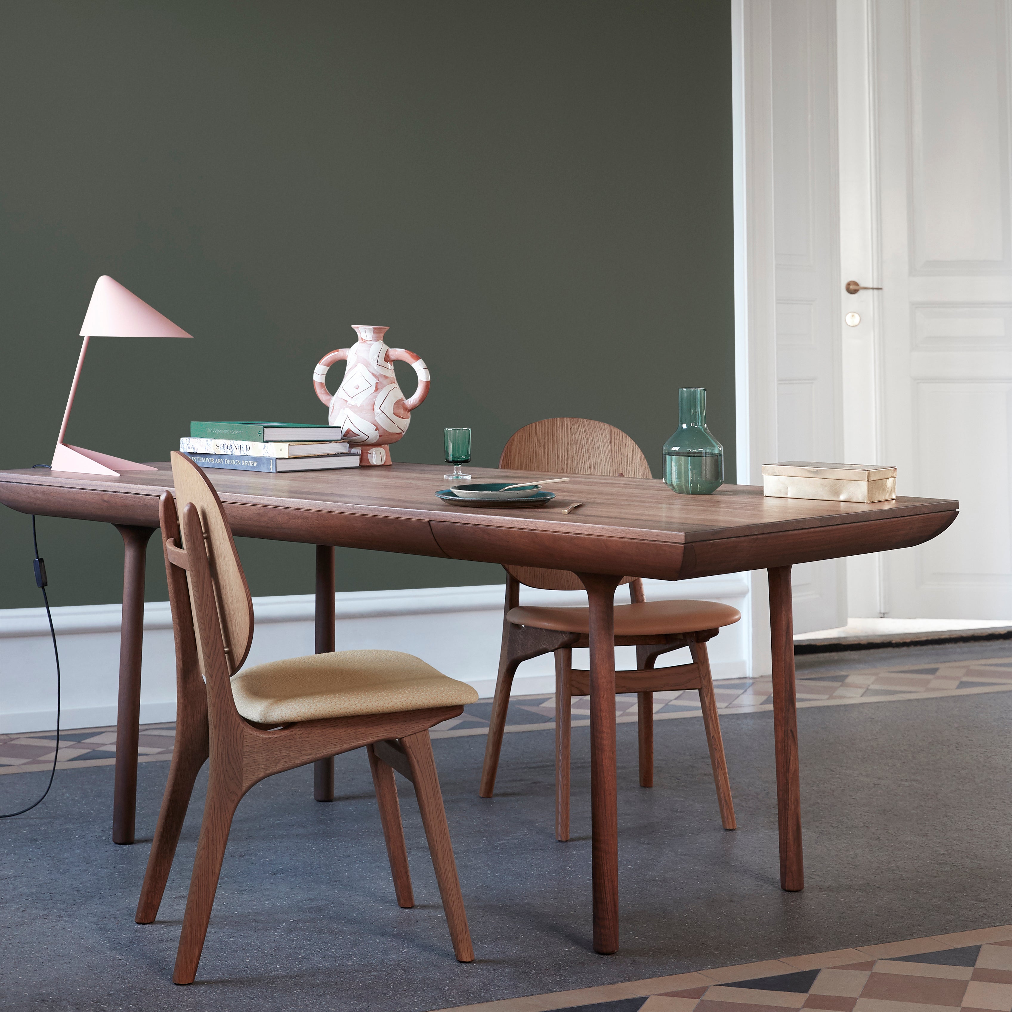 Rune Dining Table