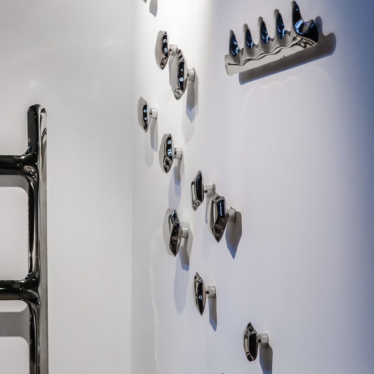 Kamyki Wall Hanger