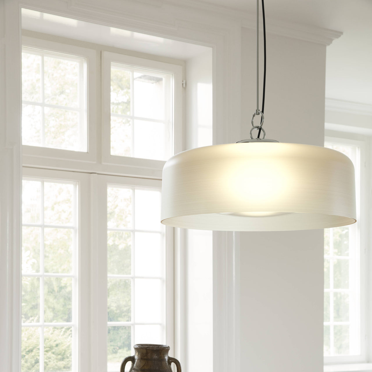 Model 2050 Suspension Lamp