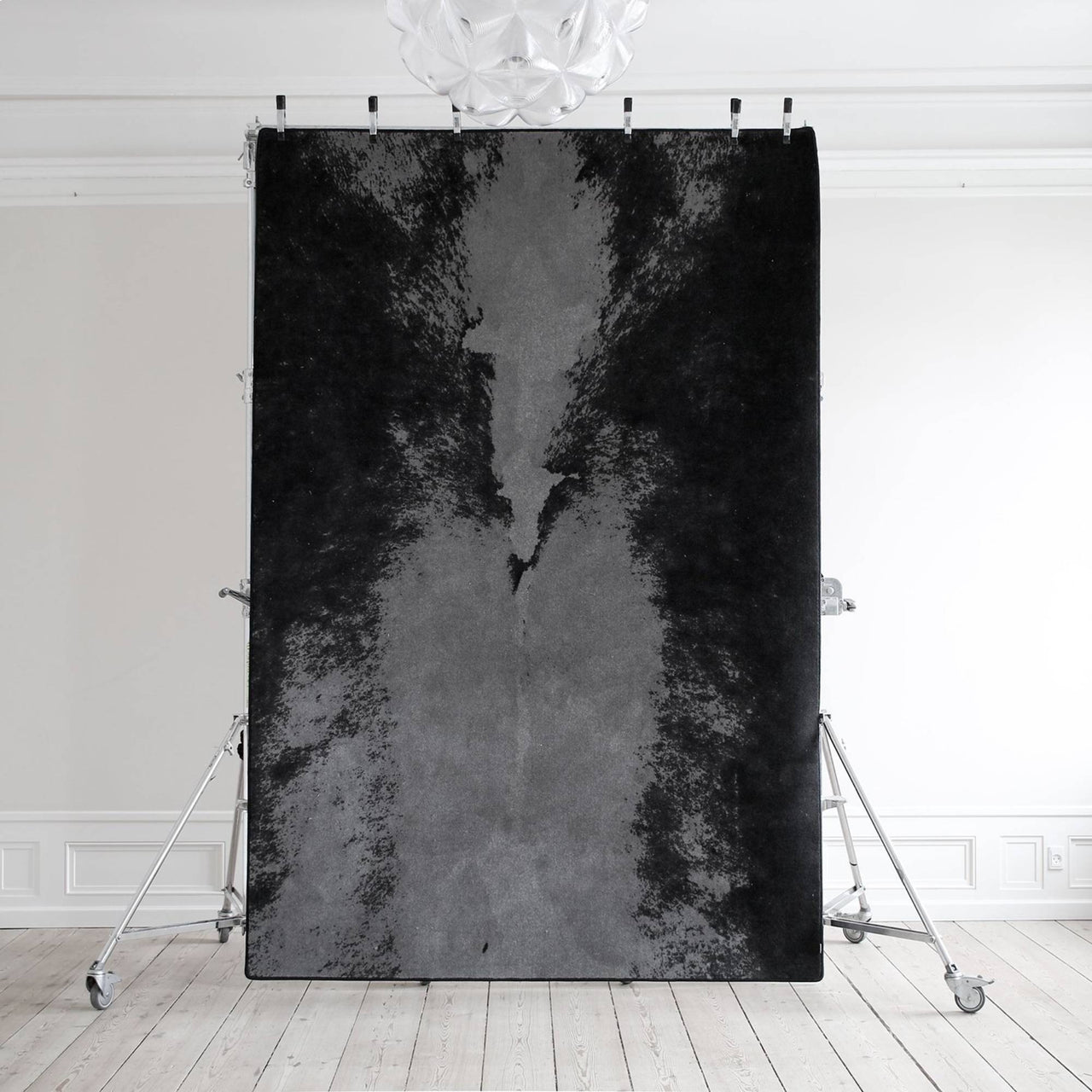 Dark Spine Rug