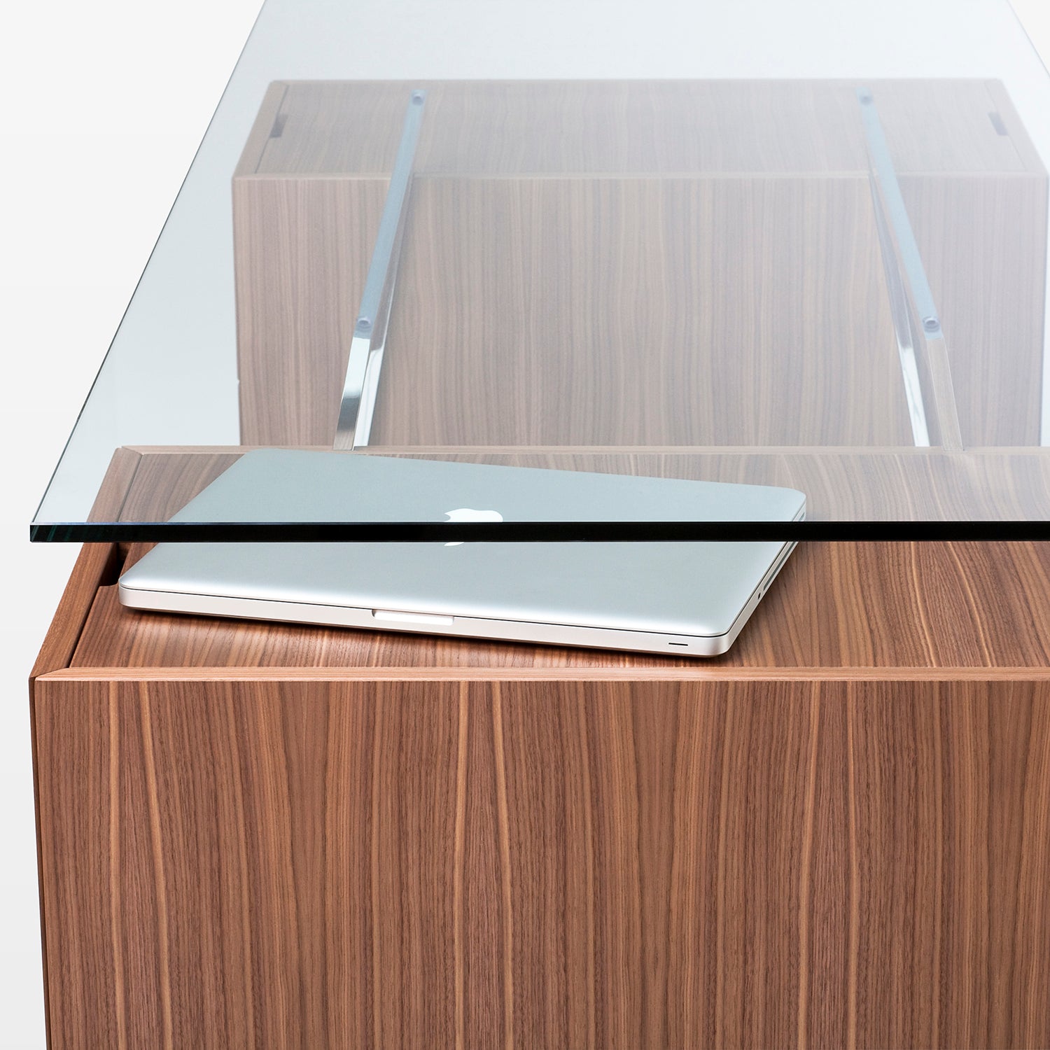 Homework 2 Desk: Double Drawers