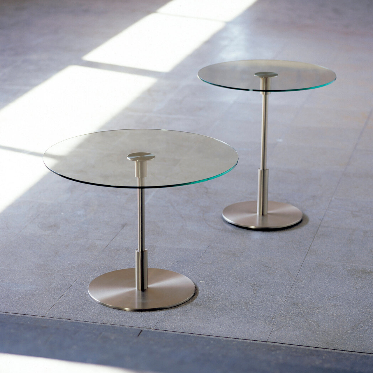 Diana Table