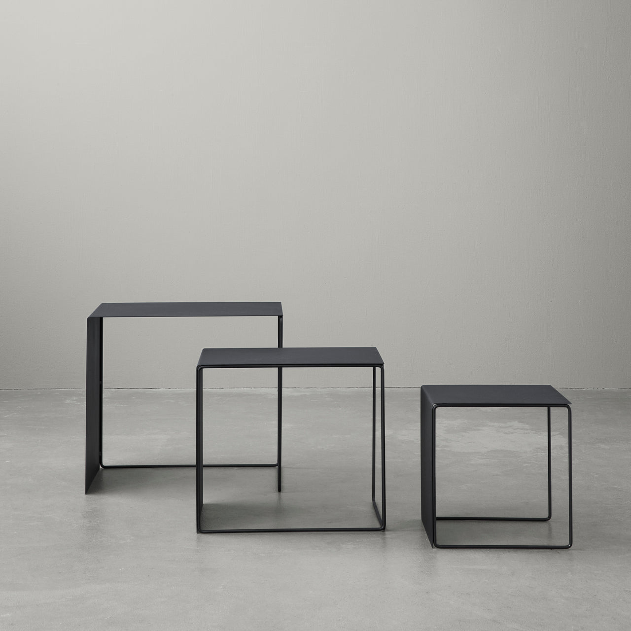 Cluster Tables: Set of 3