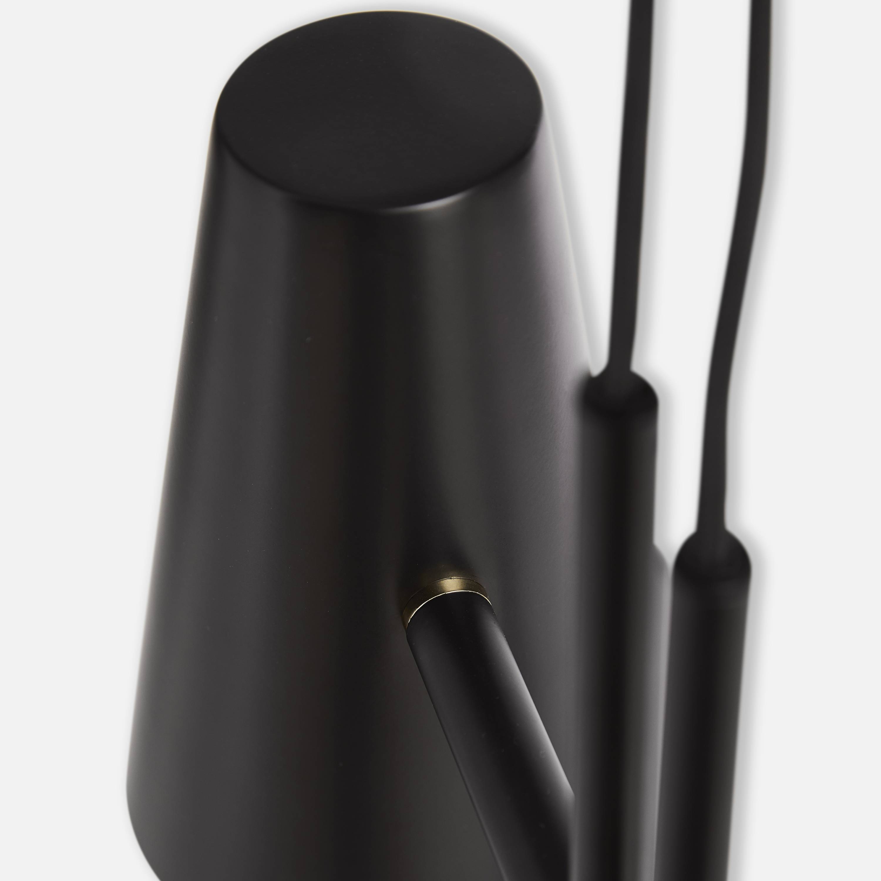 Cono Pendant: Quick Ship