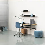 Form Chair: Swivel 5W Gaslift Upholstered