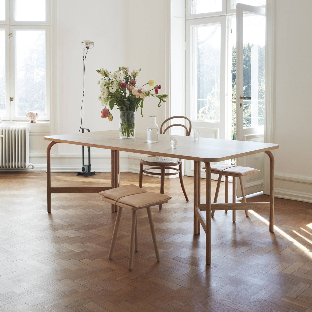 Georg Jubilee Stool