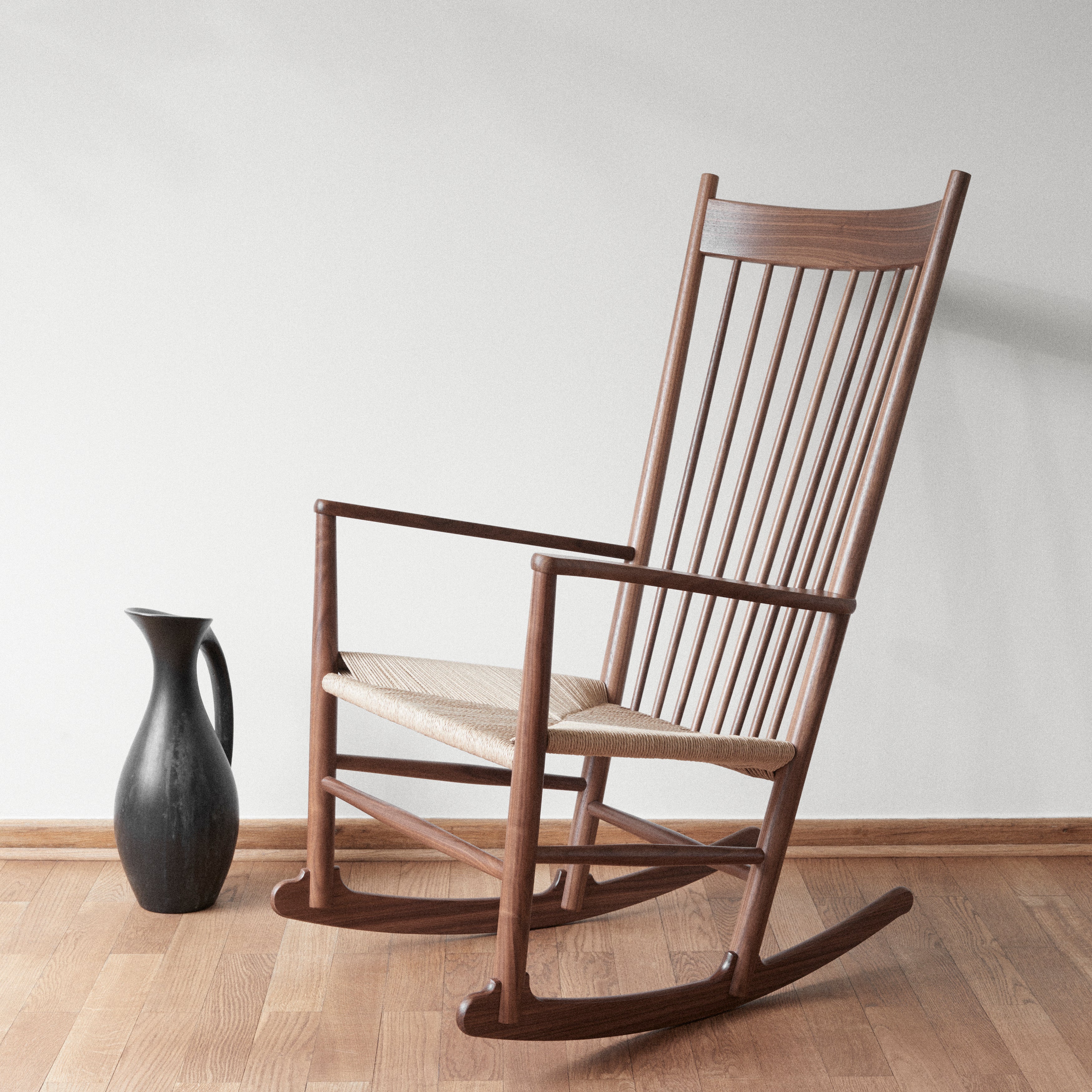 Wegner J16 Rocking Chair