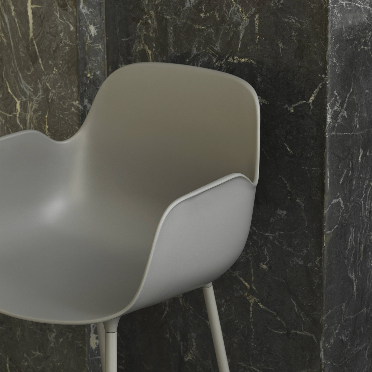 Form Bar + Counter Armchair