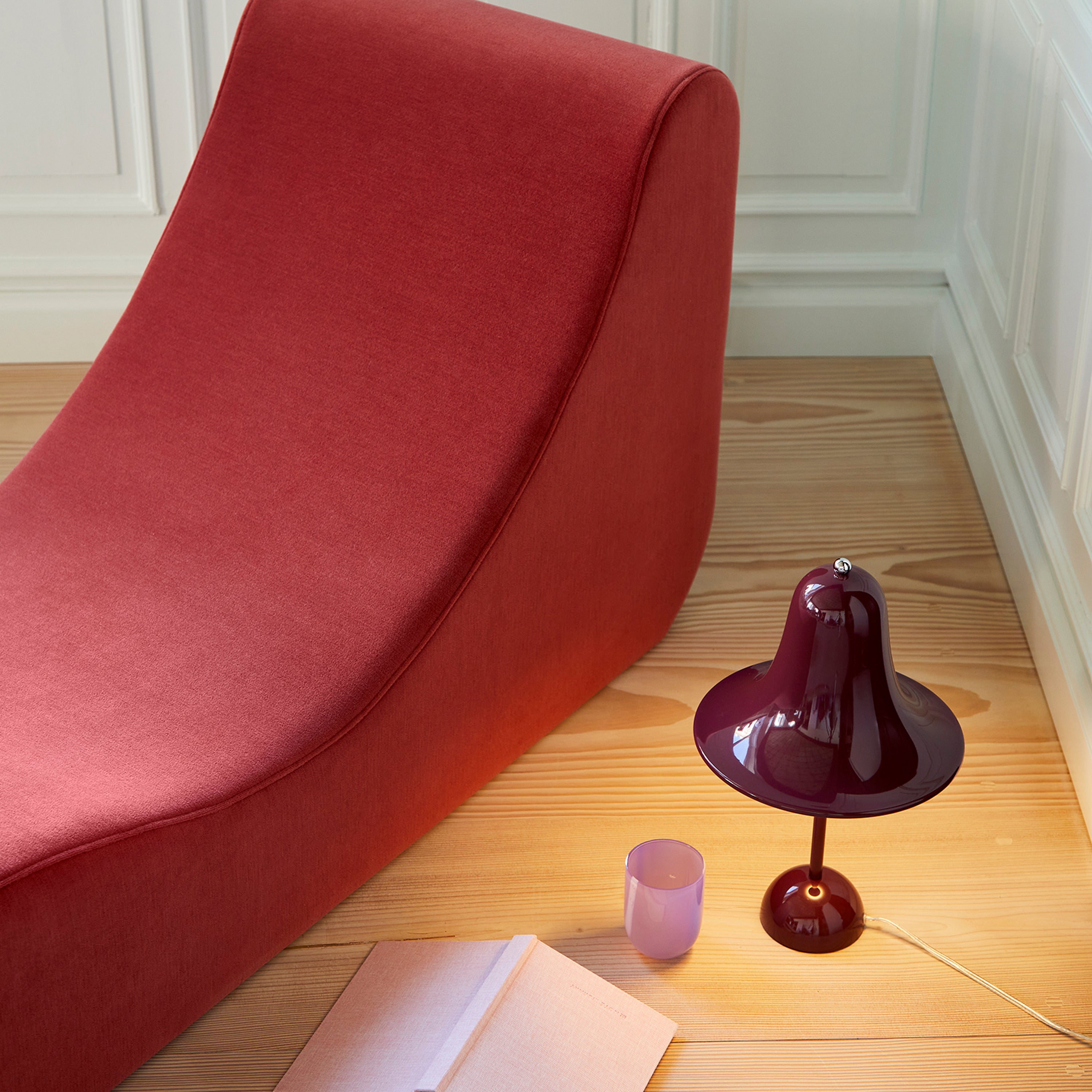 Pantop Table Lamp
