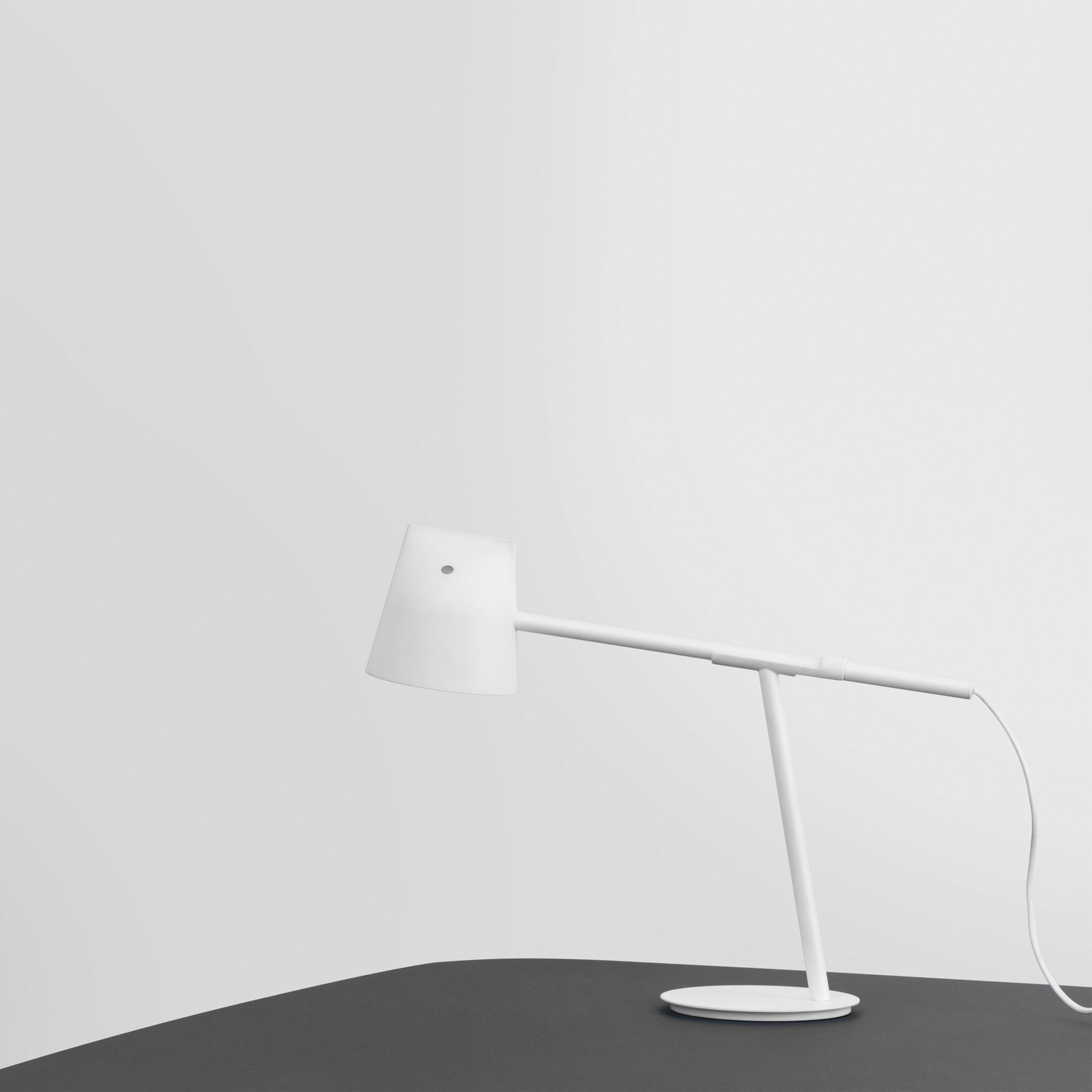 Momento Table Lamp