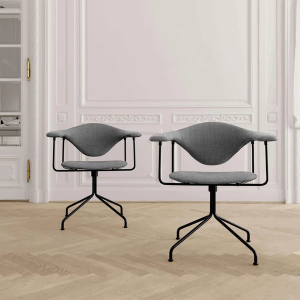 Masculo Lounge Chair: Swivel Base