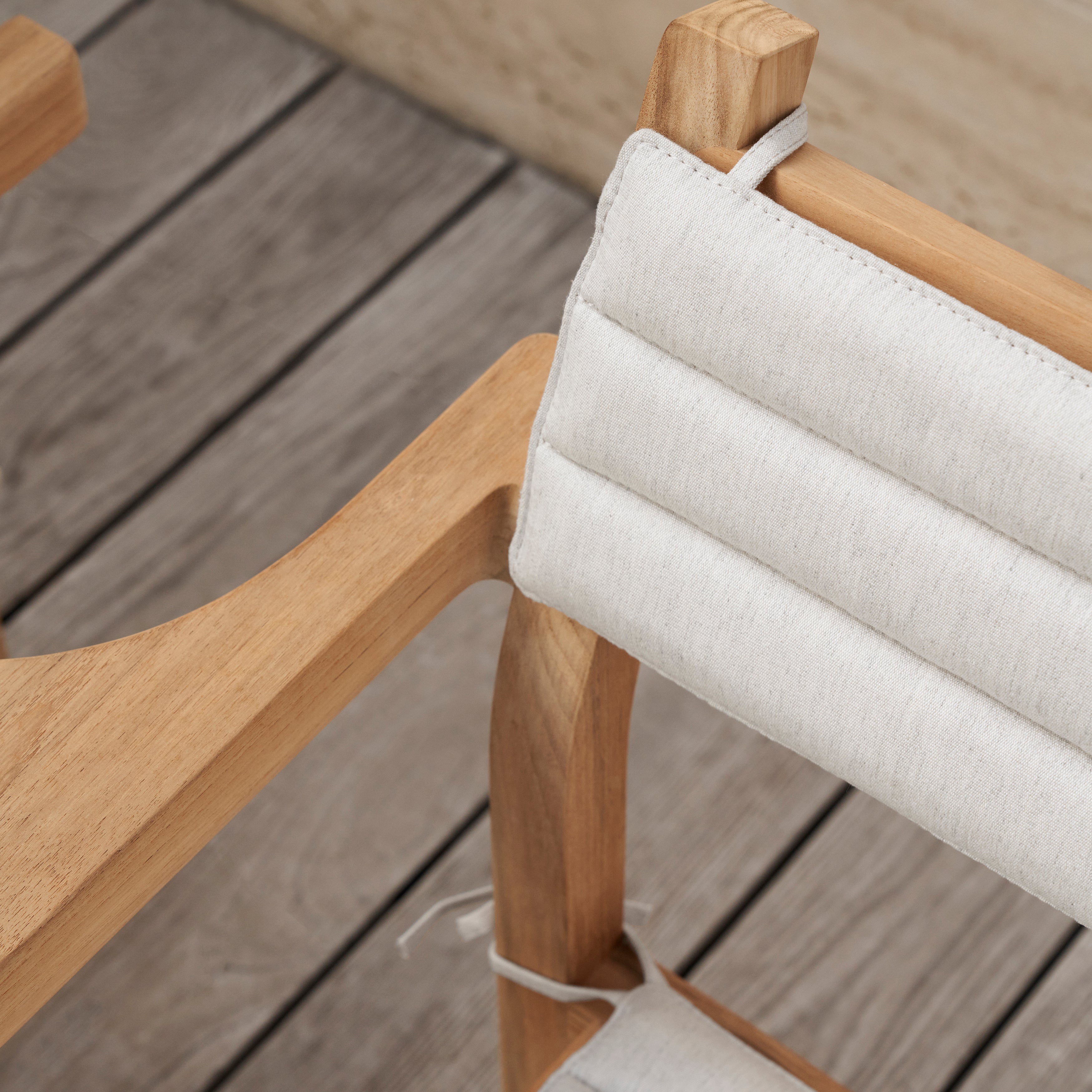 AH601 Outdoor Lounge Chair