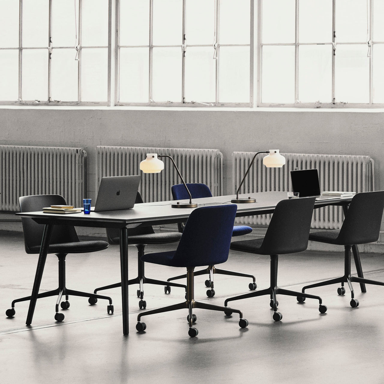 Rely Chair HW25: Set of 4