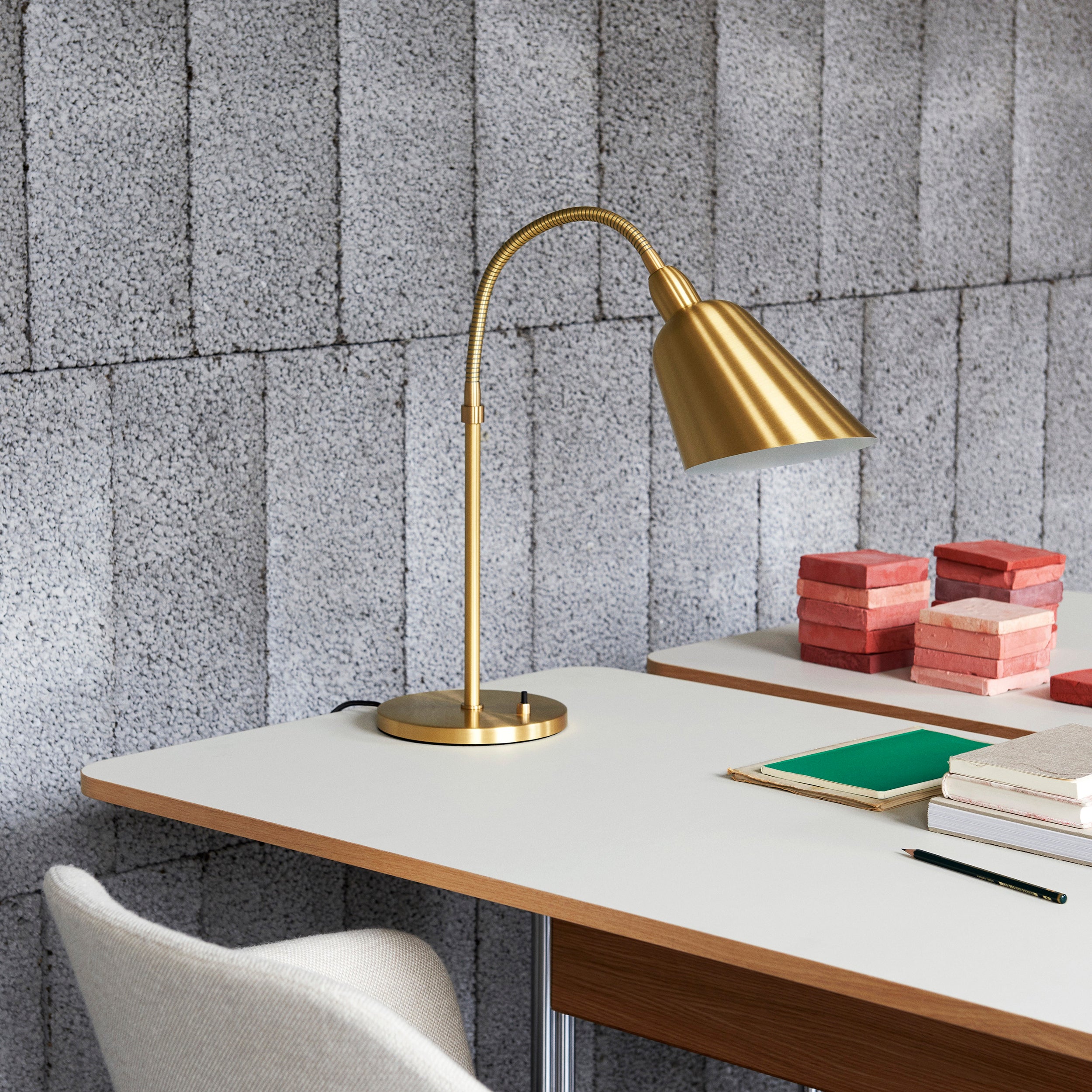 Bellevue Table Lamp AJ8