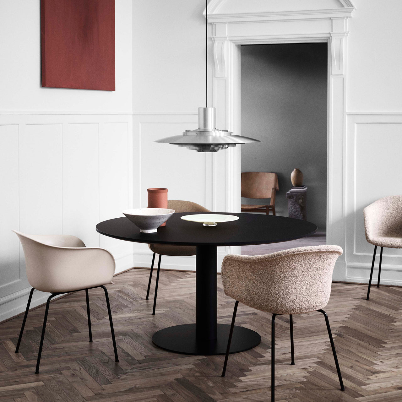 Elefy Chair JH28: Tube Base