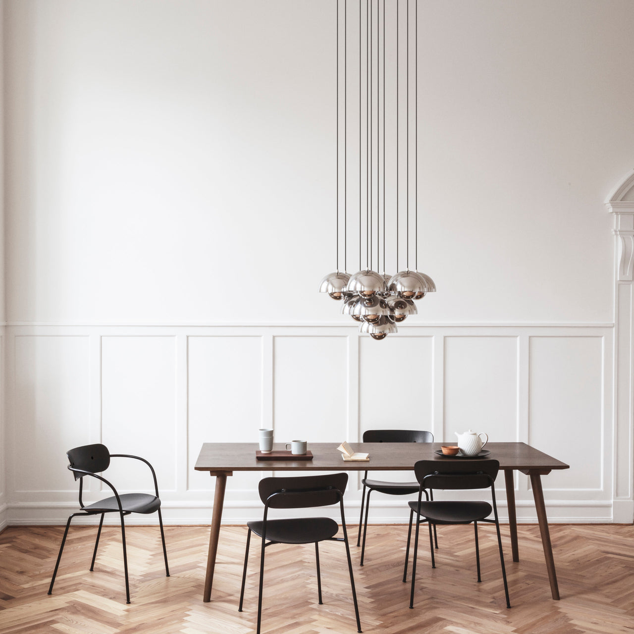 Pavilion Armchair AV2: Set of 2