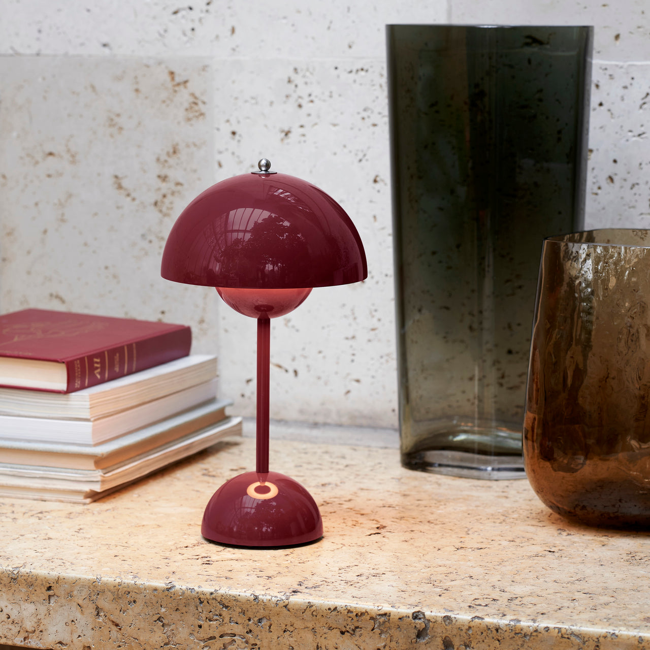 Flowerpot Portable Table Lamp: VP9