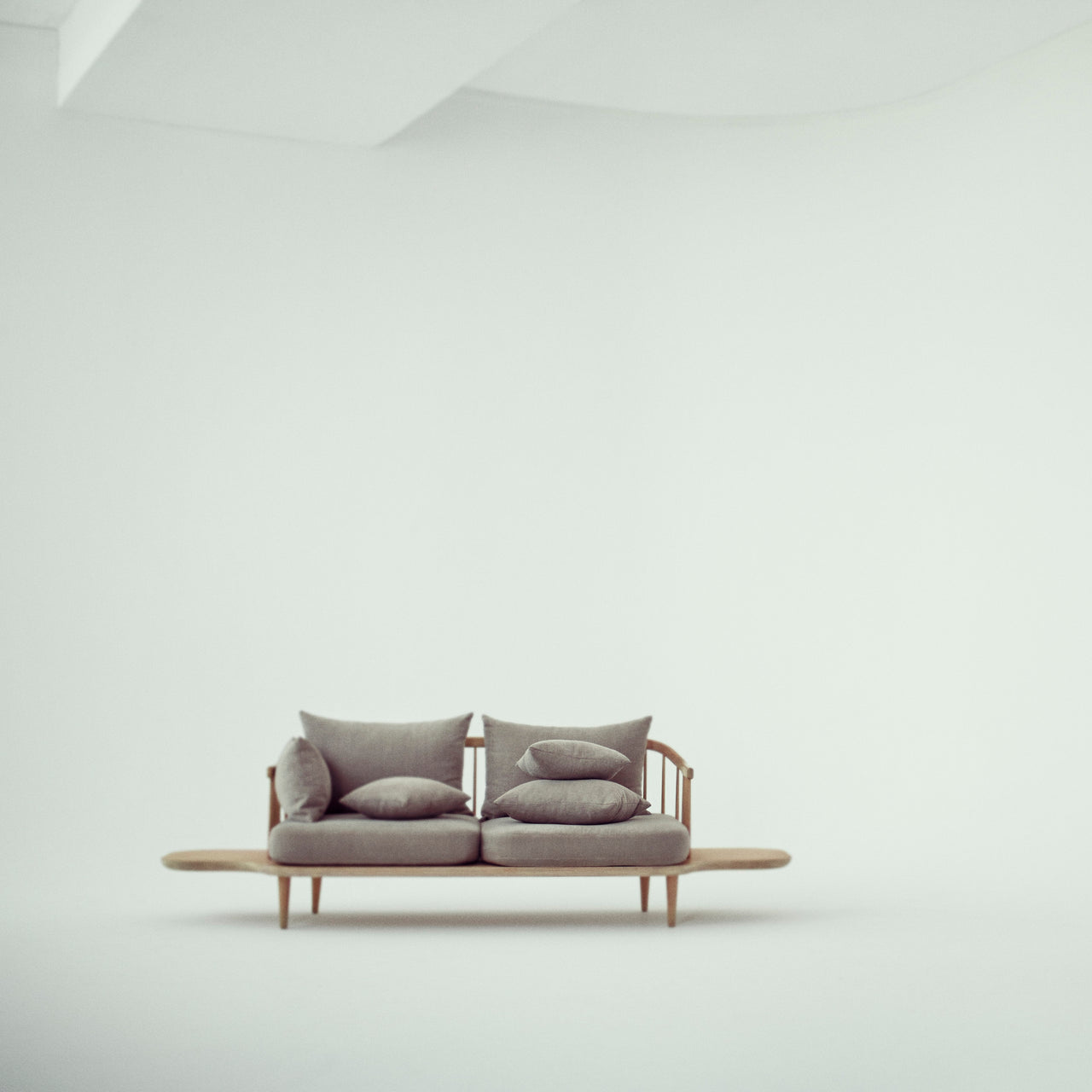 Fly Series SC3 Sofa