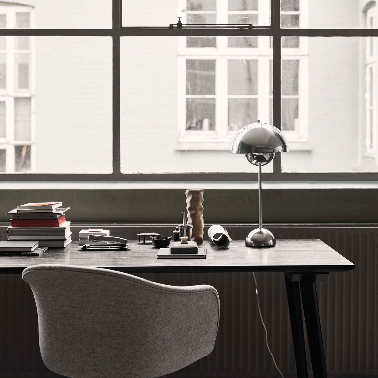 Elefy Chair JH33: Swivel Base