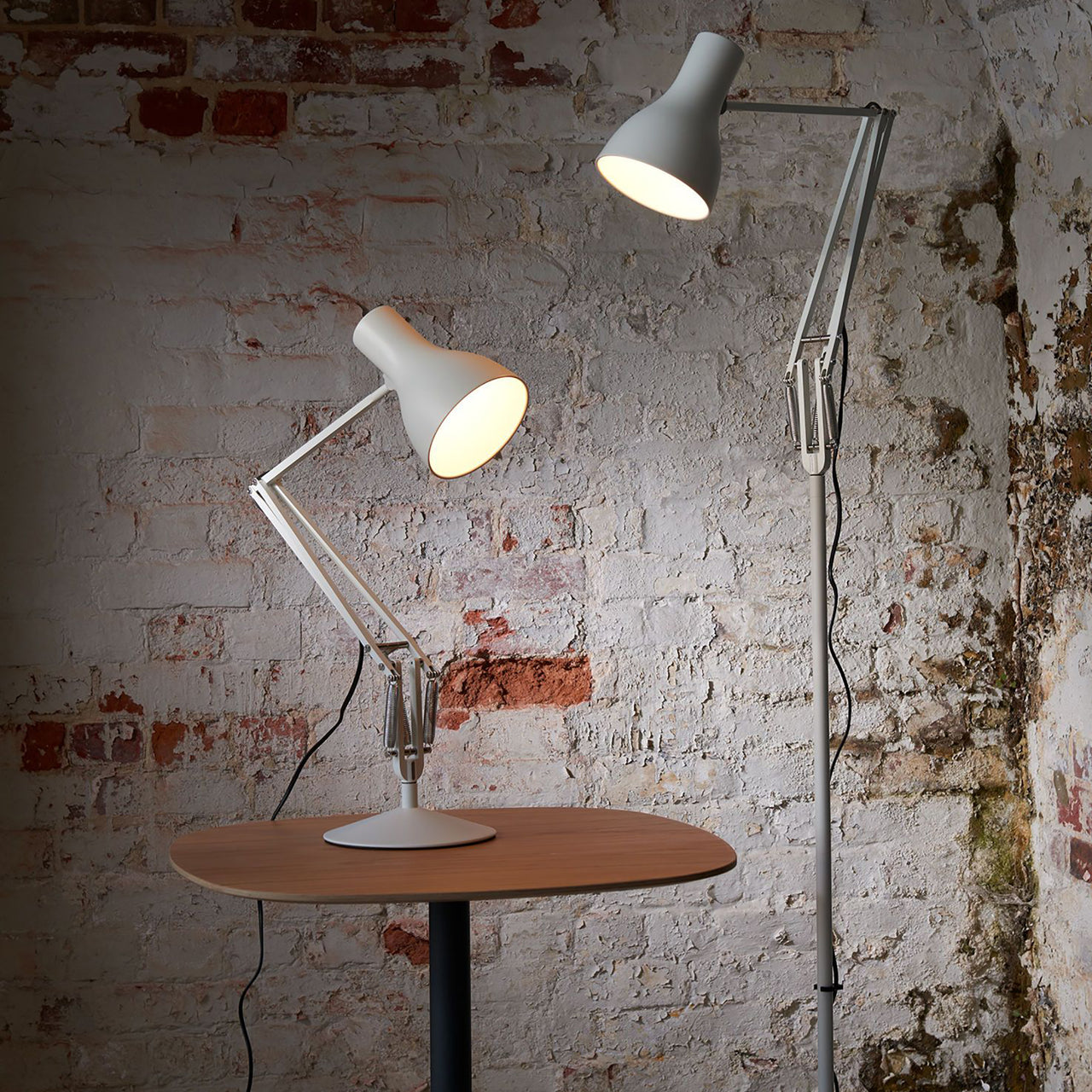 Type 75 Floor Lamp