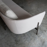 Loft 215 Sofa: Metal