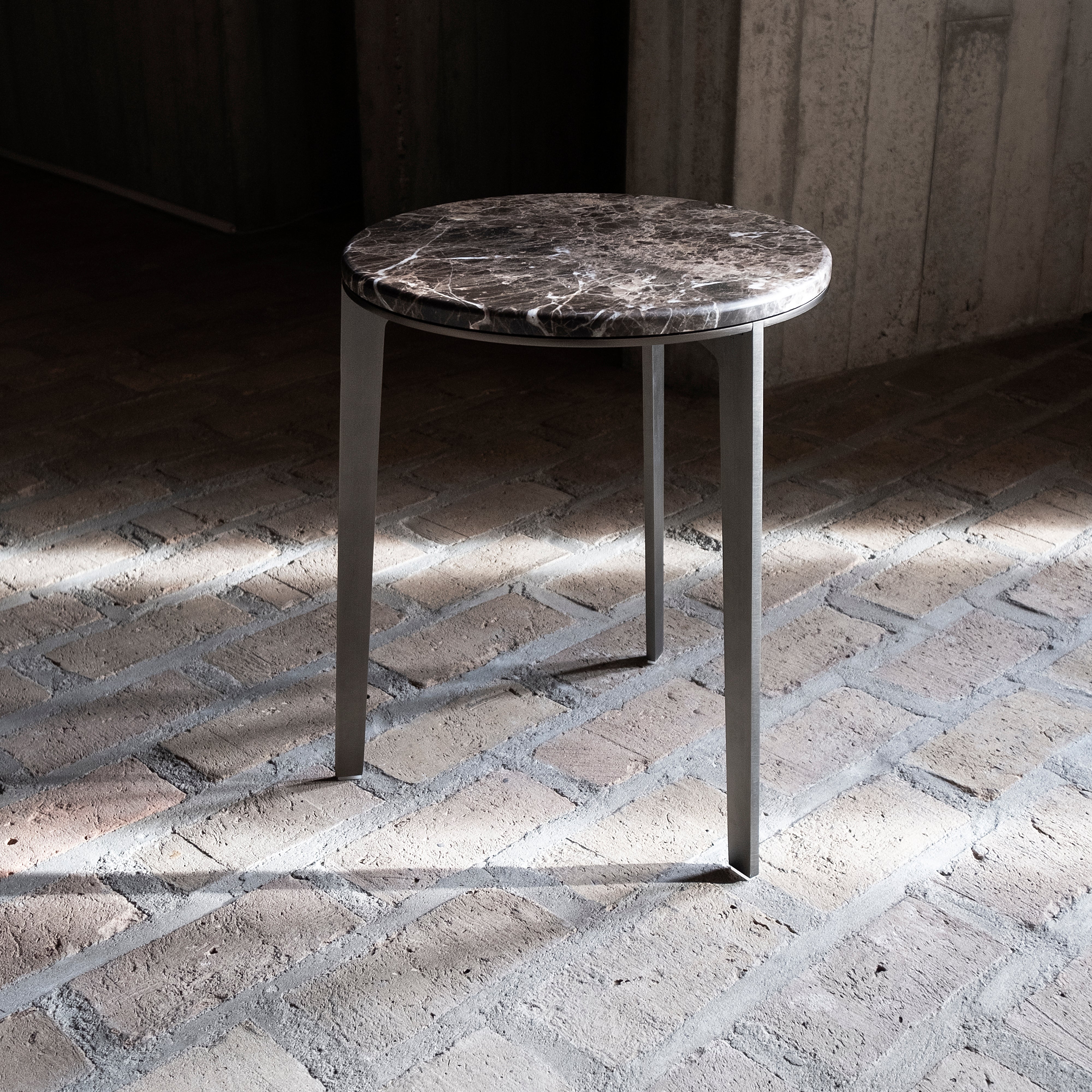 Bensen Round Side Table