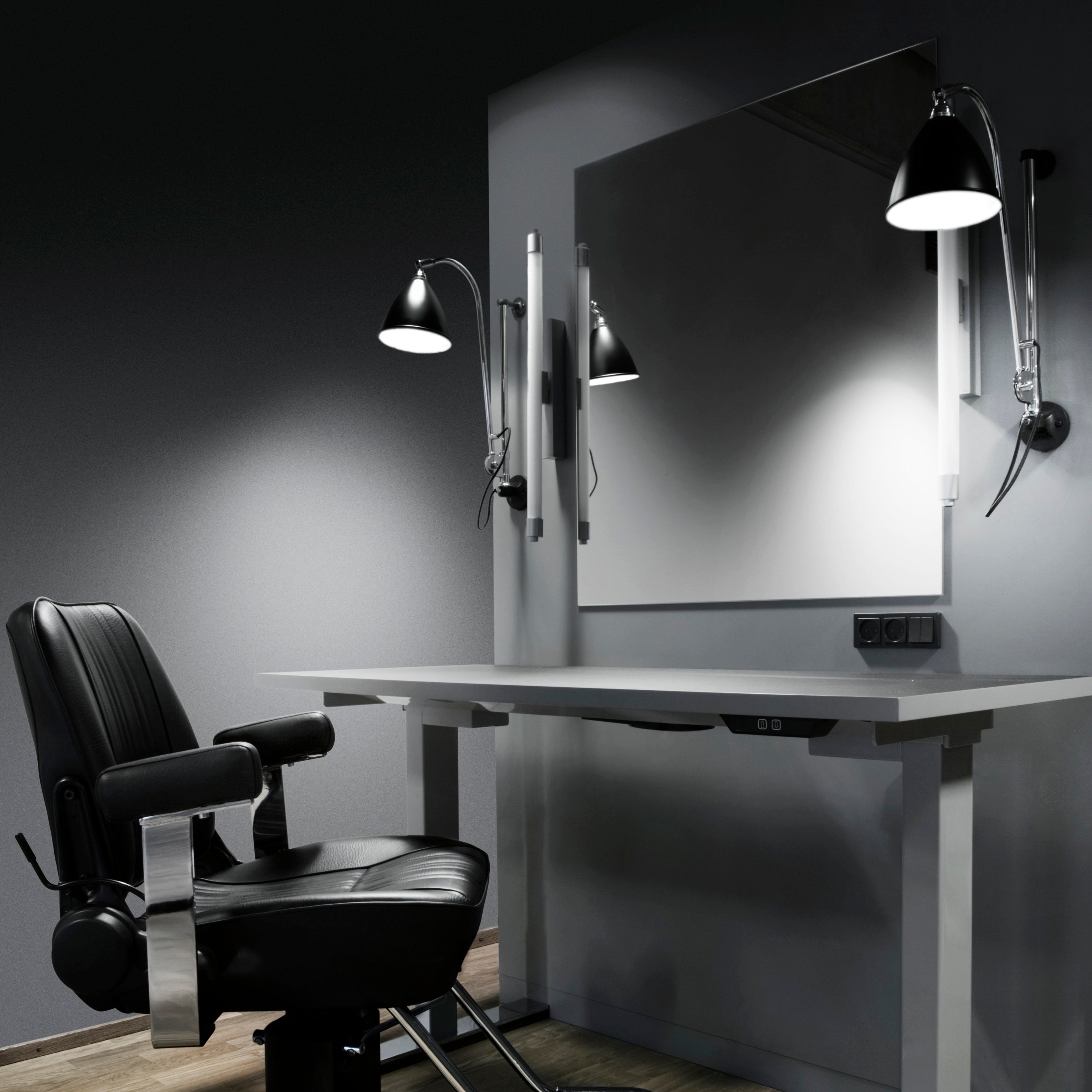 Bestlite BL5 Wall Lamp: LS